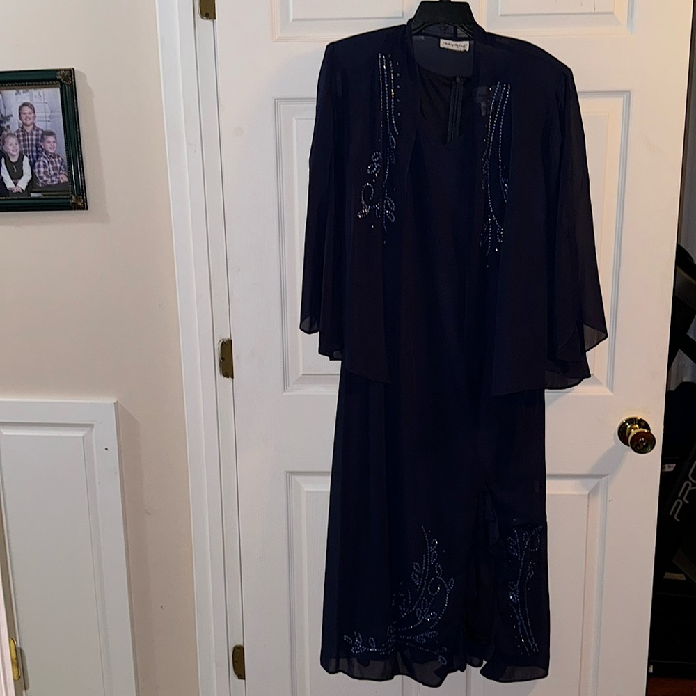 Beautiful navy dress smoke free home